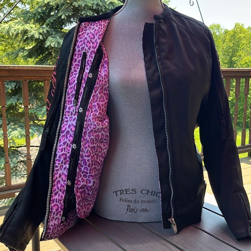 Joe Rocket Black and Pink Women's Jacket - Picture 3 of 10